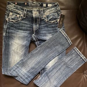 Miss Me Signature Skinny Jeans NWT